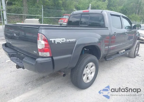 2015 Toyota Tacoma Base V6 из США, поврежденный, VIN 5TFMU4FN9FX030176